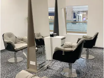 Стул для парикмахерской Wanghong стул для парикмахерской специальная стрижка кресельный подъемник простой современный педальный стул для парикмахерской